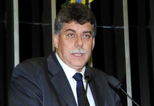 JoaoRibeiro-Foto_MoreiraMariz_100909