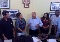 20091016192403_posse_ione