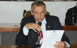 20611_081209depidervalsilvaclaytoncristus1