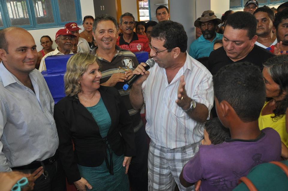 150666_312779165488508_1537027770_n