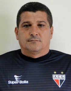 Coutinho pode ser anunciado como treinador do TEC