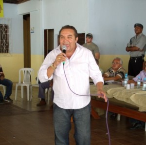 Presidente da Coomigasp, Valder Falcão, falando a mesma linguagem dos garimpeiros