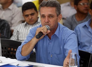 O prefeito de São Domingos do Araguaia, Pedro Paraná, falou sobre a importância do encontro do governador com os prefeitos das diversas regiões