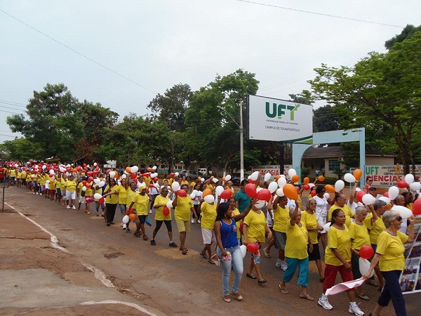 563626_385764148216862_576444106_n