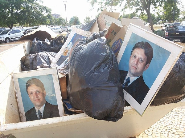 1391839_526587764091733_1237944115_n