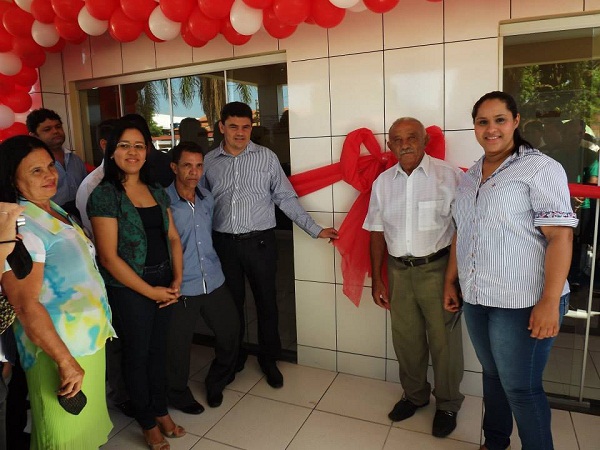 1395269_446213348829875_1765042761_n