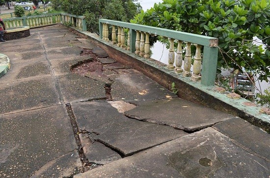 996641_641061515953006_729349481_n