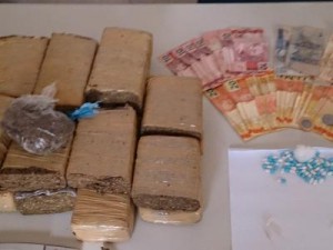 Objetos presos pela Polícia Civil em Araguaína -TO