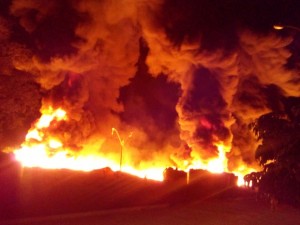 Momento em que cisternas eram queimadas