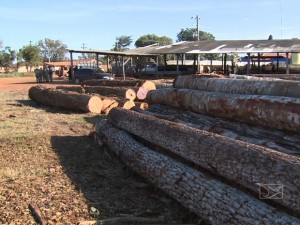 Serraria, em Grajaú, é multada em 50 mil reais por irregularidade (Foto: Reprodução/TV Mirante)