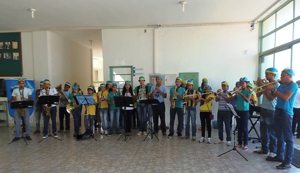 10462454_510311075762168_2641566234170594537_n