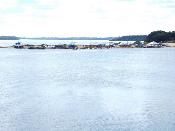 Imagem da Praia da Ponta nesta quinta-feira, 10