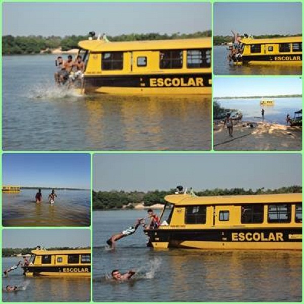 imagens mostram jovens brincando com a embarcação no rio Araguaia
