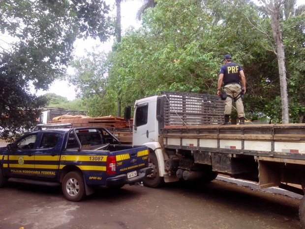 Caminhão furtado no Tocantins foi encontrado em Estreito