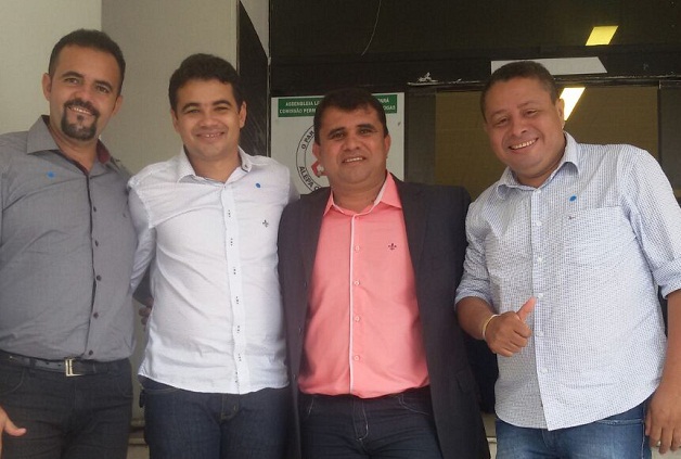 Jairo com prefeito e vereadores de Brejo Grande do Araguaia-PA