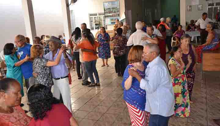 1440418123-217663757