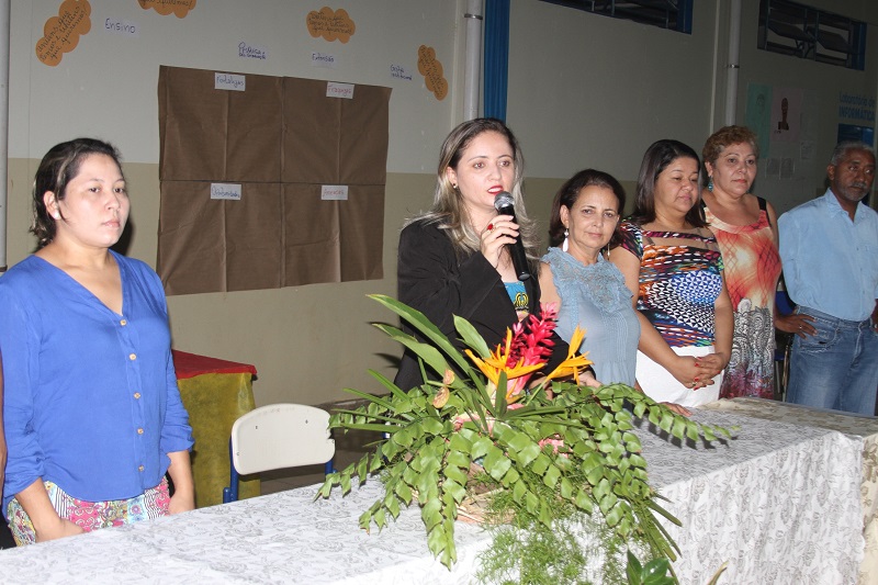 Reitora Elizângela Glória Cardoso, em seu pronunciamento, durante a abertura da oficina em Araguatins
