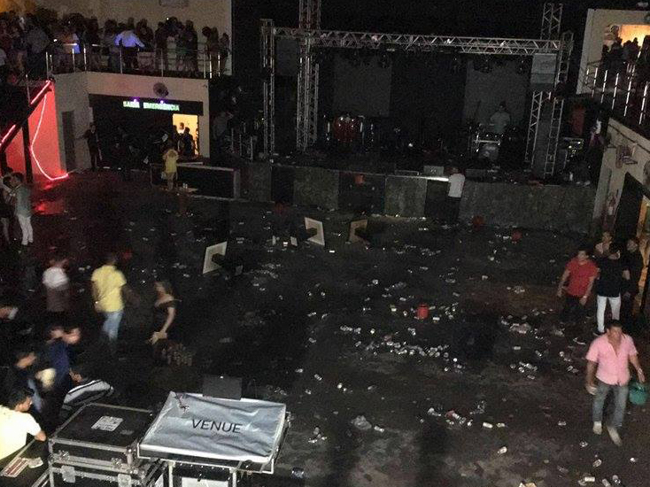 1453631426-532190631