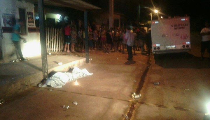 1453637671-532197220