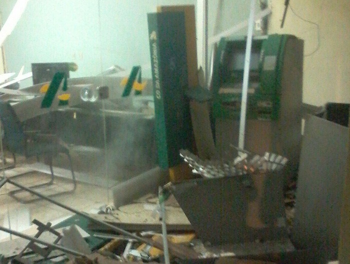 Agência do Basa atacada