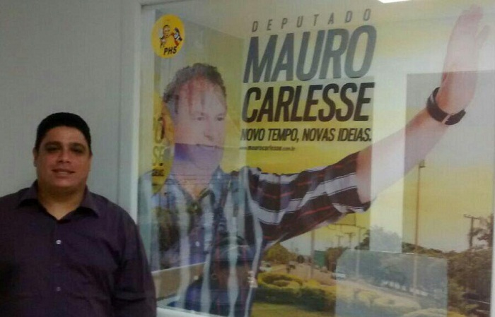 Presidente municipal do PHS Filippe Fernandes, na sede estadual do partido onde também apresentou o projeto