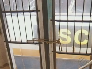 Fios são usado para que as portas possam ser fechadas.