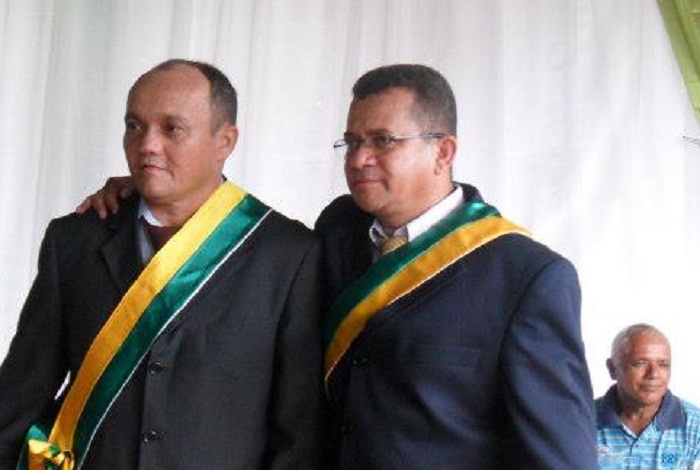 6362_427798350622197_1957231522_n