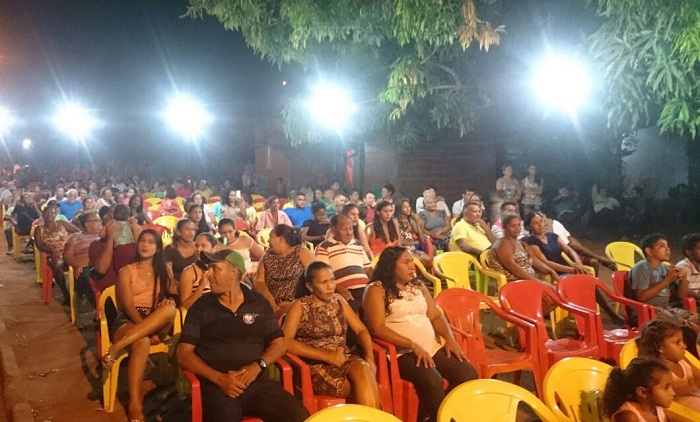 Reunião no distrito de Macaúba, realizada no sábado.