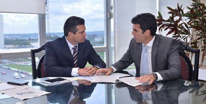 Helder Barbalho com o ministro dos Transportes, Maurício Quintella.